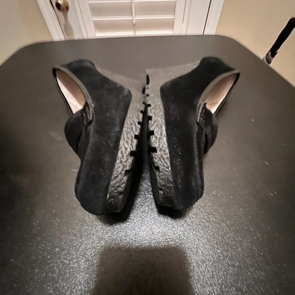 Michael Kors Rory loafer wedge pump size 8 black
